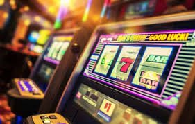 ki888 live casino real dealer baccarat table streamed on mobile for Philippines players